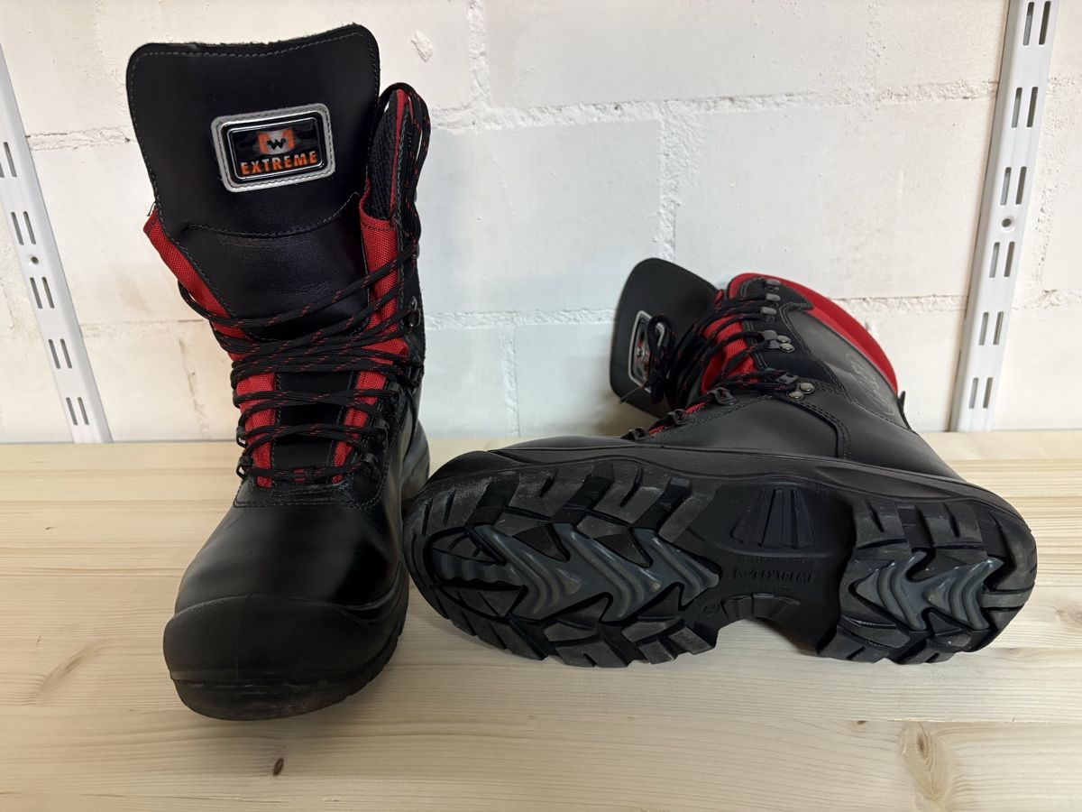 Scarpe da uomo: Forstschuh / Arbeitsschuh / Sicherheitsschuh – Usato da Grüt (Gossau ZH) venduto da Mammut079