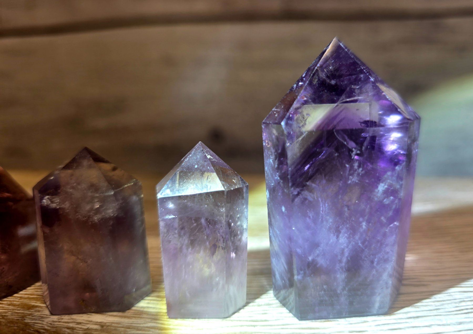 Minerali & Pietre curative: 4 Amethyst Obelisken 150g – Nuovo e nell'imballaggio originale da Matzingen venduto da Shay_Crystalz 1