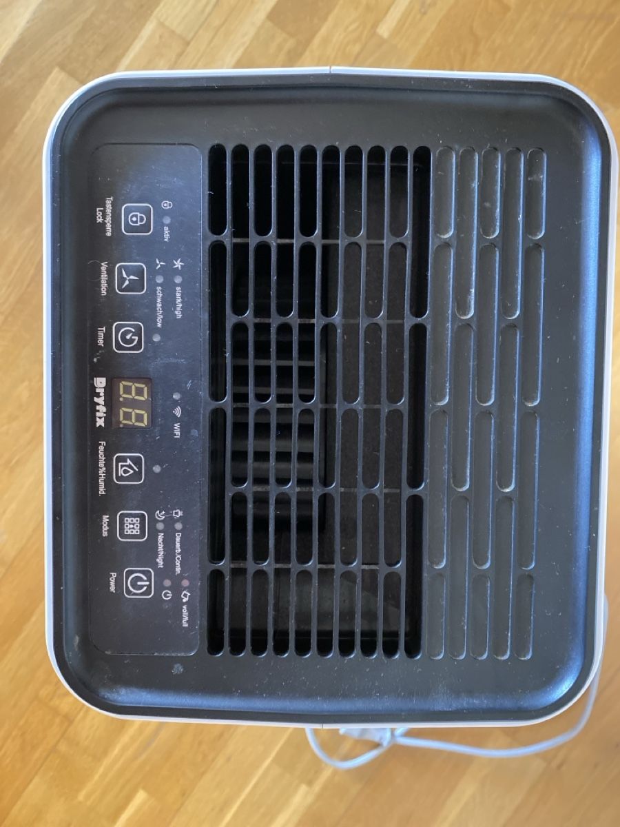 Luftentfeuchter: Luftentfeuchter Dryfix Royal 12 7L/Tag – Gebraucht aus Zürich von sch_z7xl 1