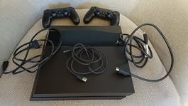 PS4 inkl. 2 Controller - Playstation