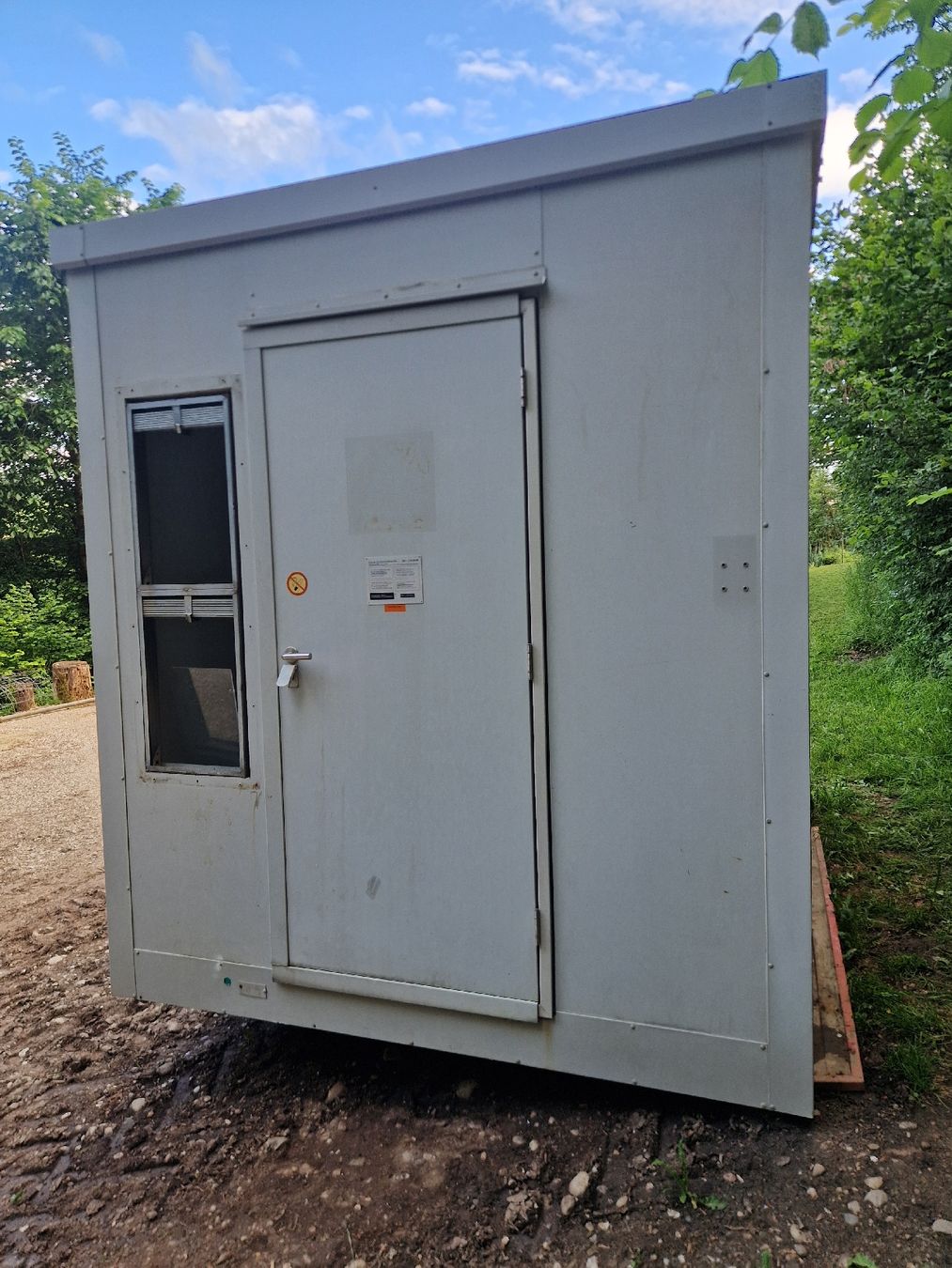 Conteneurs de construction: Container Bürocontainer  – D'occasion à Sumiswald par ForstCounty 4