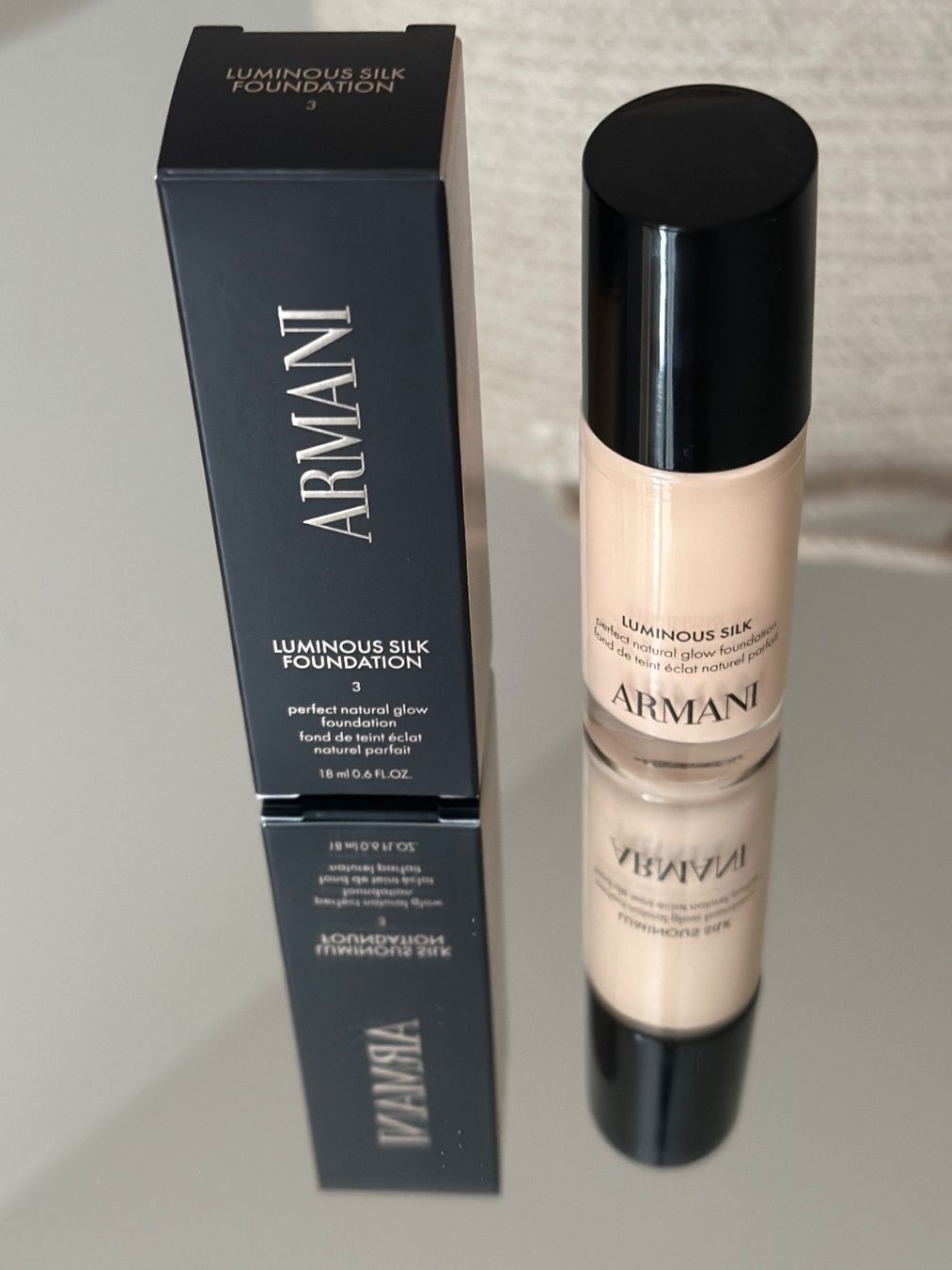 Armani Make-up: ARMANI Luminous Silk Foundation N°3, NEU 18ml – Nuovo e nell'imballaggio originale da Zürich venduto da methee1107 1