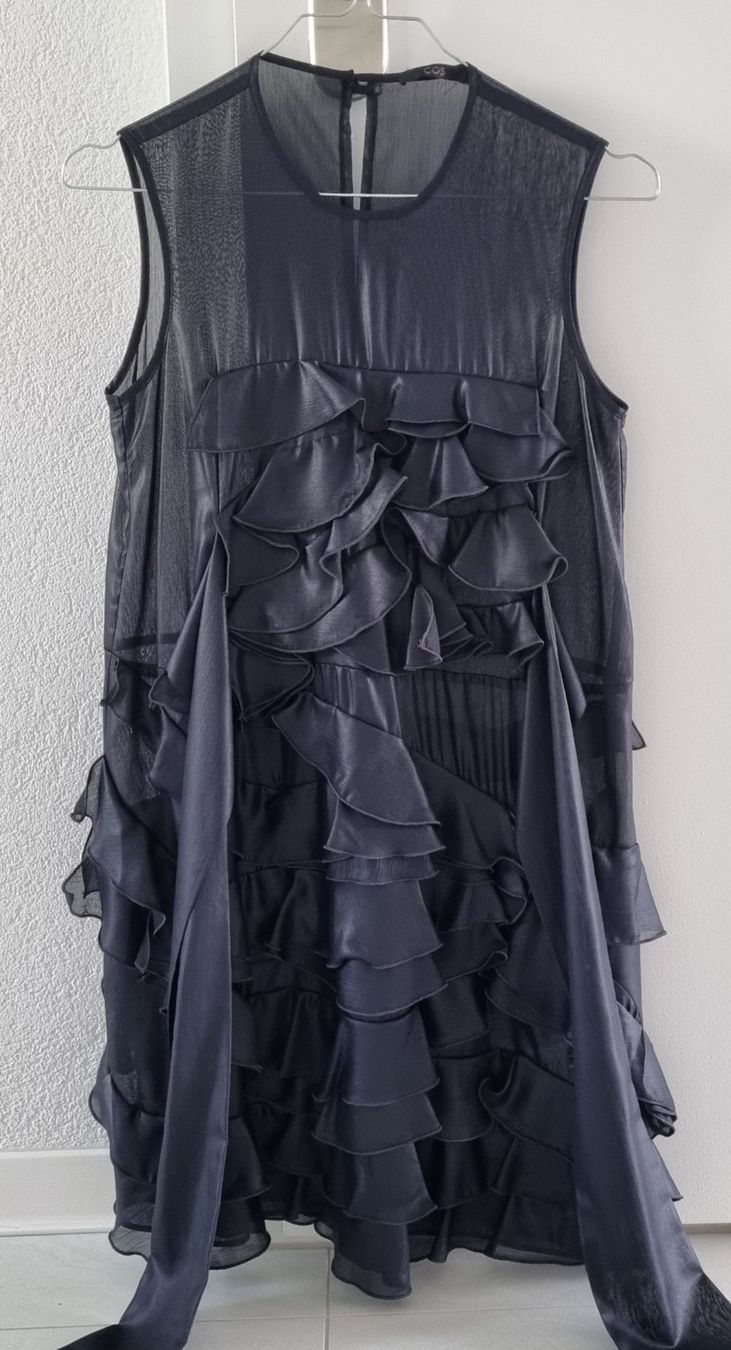 Cos Vestiti: COS Cocktail Kleid Schwarz, Grösse 34 – Nuovo (secondo la descrizione) da Benglen venduto da ma5_7q8j