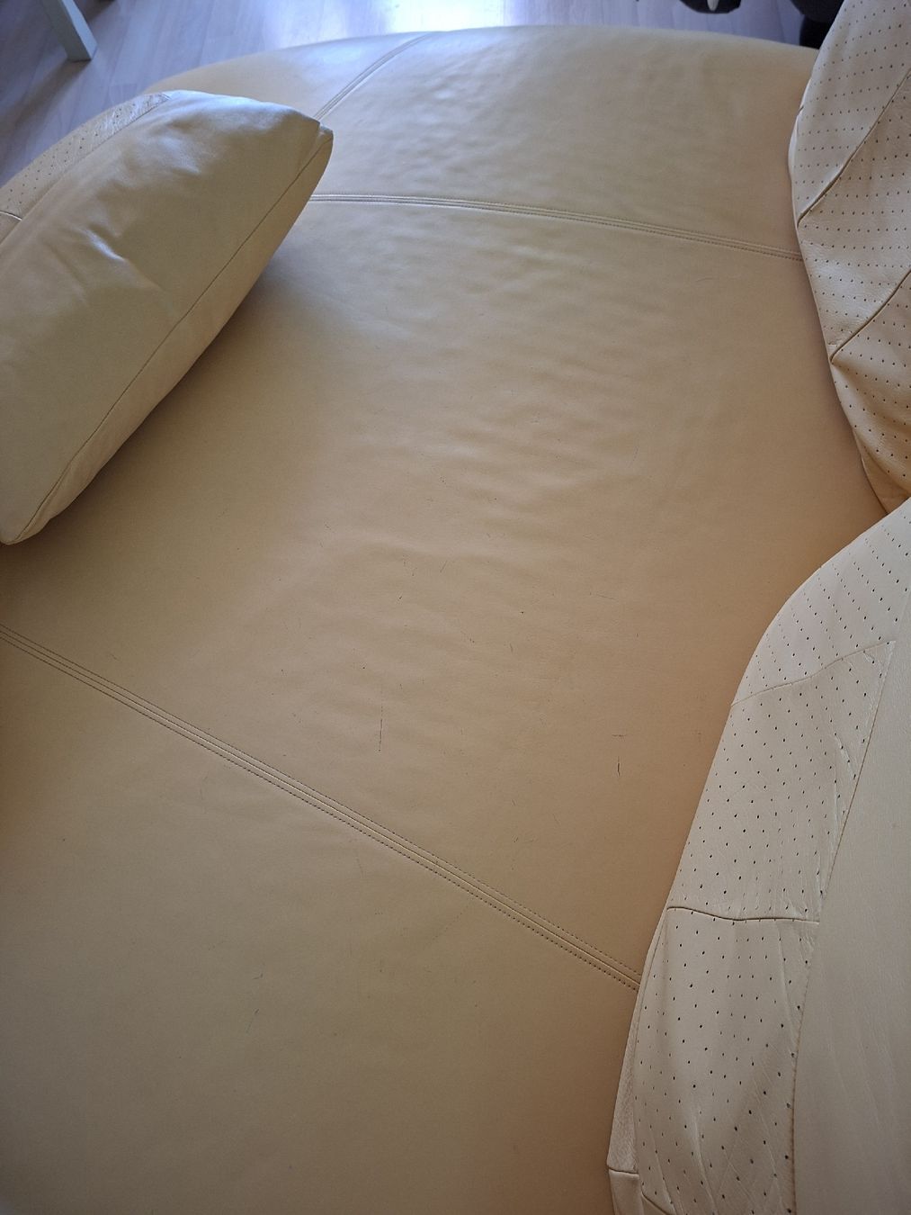 Divani: Rolf Benz Liegesofa gelb – Usato da Elgg venduto da Bijou2010 8