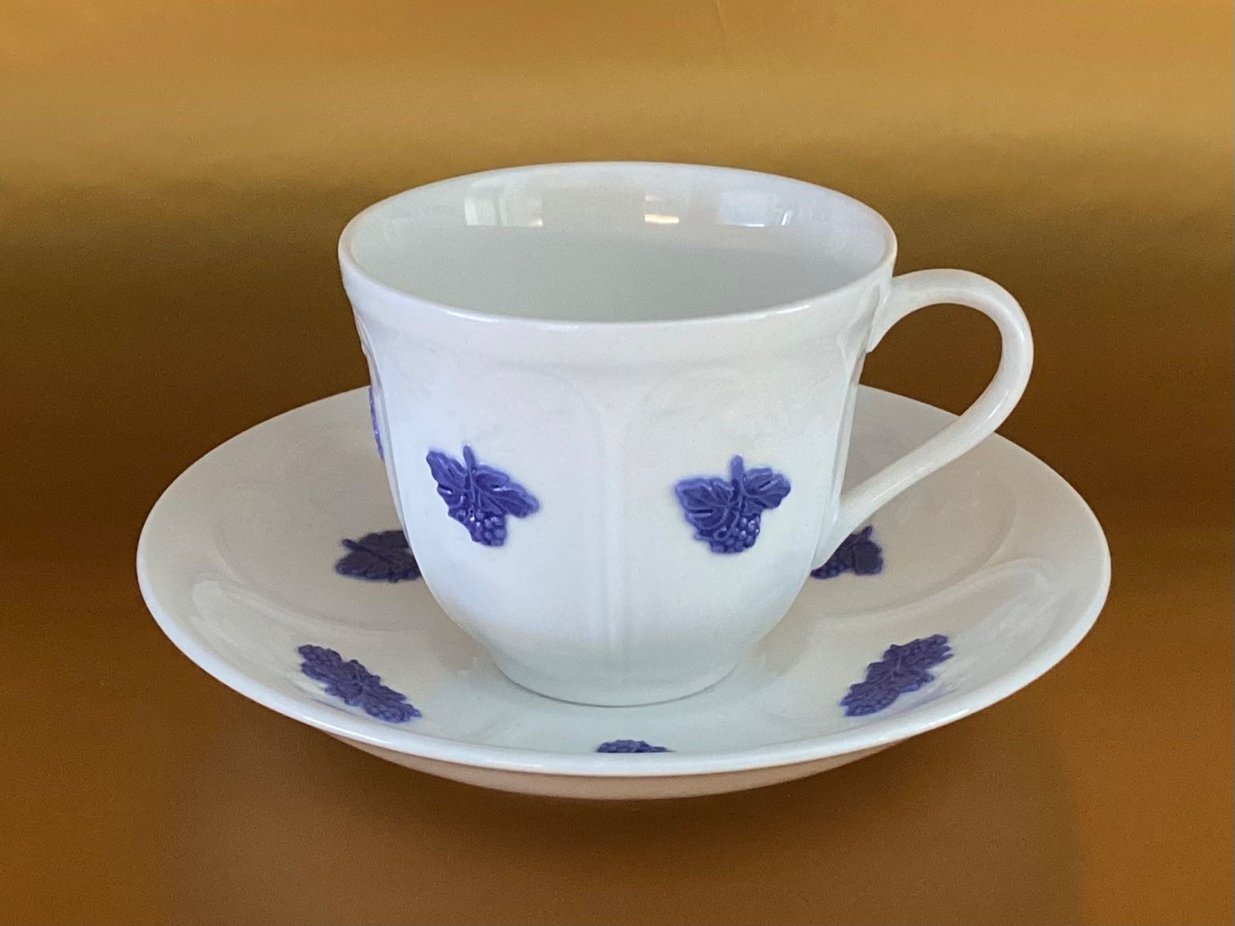 Gustavsberg Tazze: Gustavsberg / 1 Kaffeetasse Bla Blom / Sweden – Usato da Beinwil am See venduto da kae_gh7c