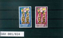 DAHOMEY 2 BRIEFMARKEN KUNSTHANDWERK