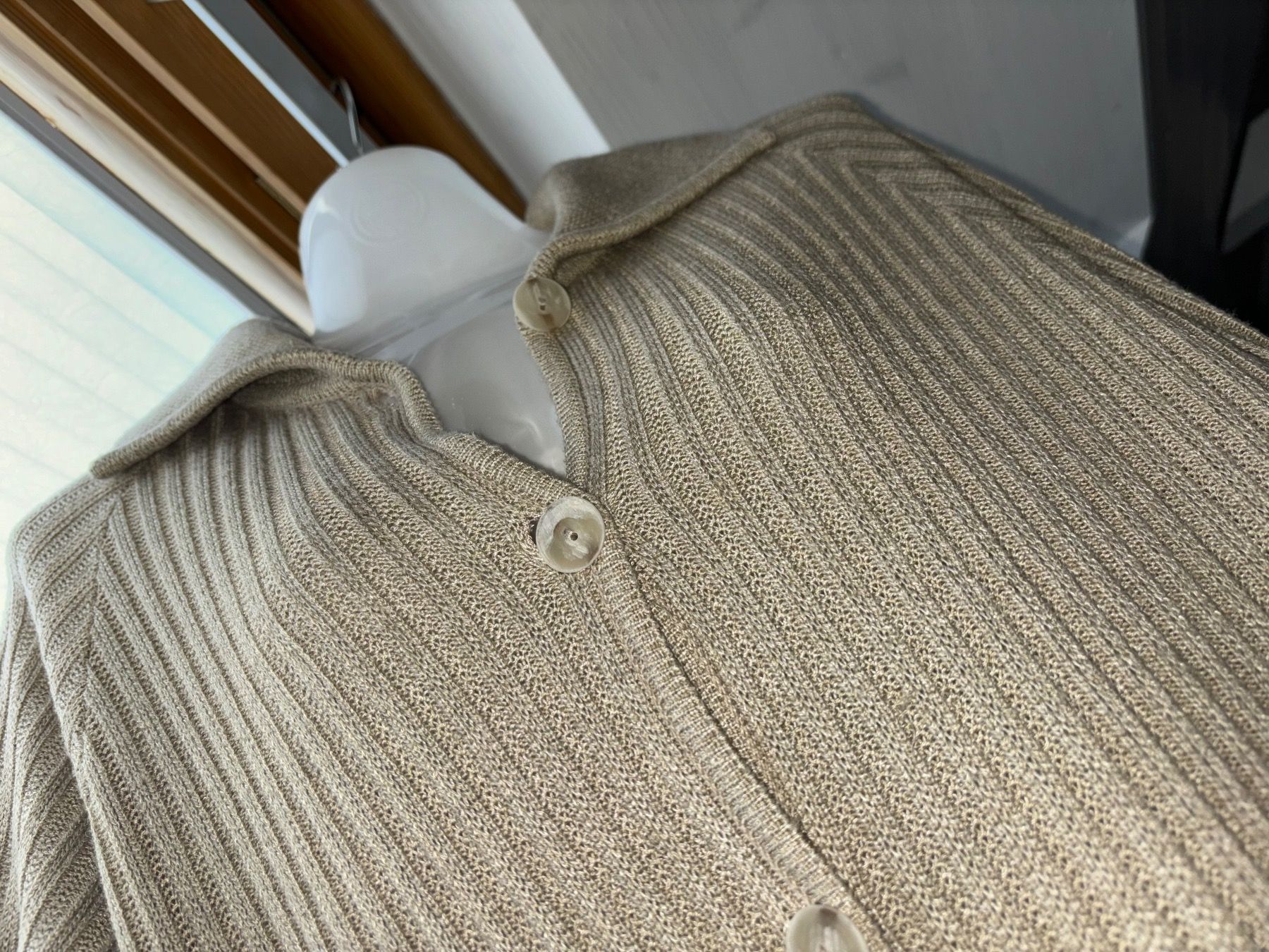 Vestes: Strickjacke beige Grösse M – D'occasion à Hendschiken par Uraniali 4