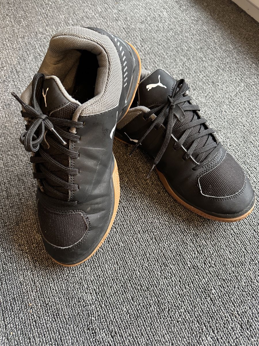 Puma Scarpe da uomo: Puma auriz unisex taille 40 noir – Usato da Bulle venduto da LeMoleson 1