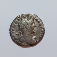 Denar (AR) Trajan 98-117 n. Chr. Römisches Reich