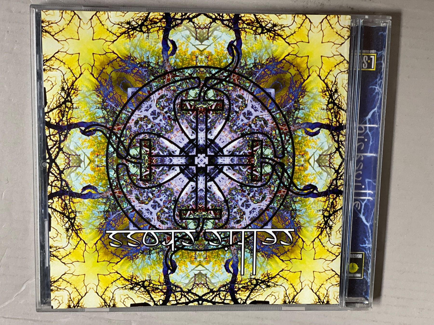 CD: Celtic Cross-Hicksville LSD - Psy – Usato da Muri b. Bern venduto da AdidasCollector 4