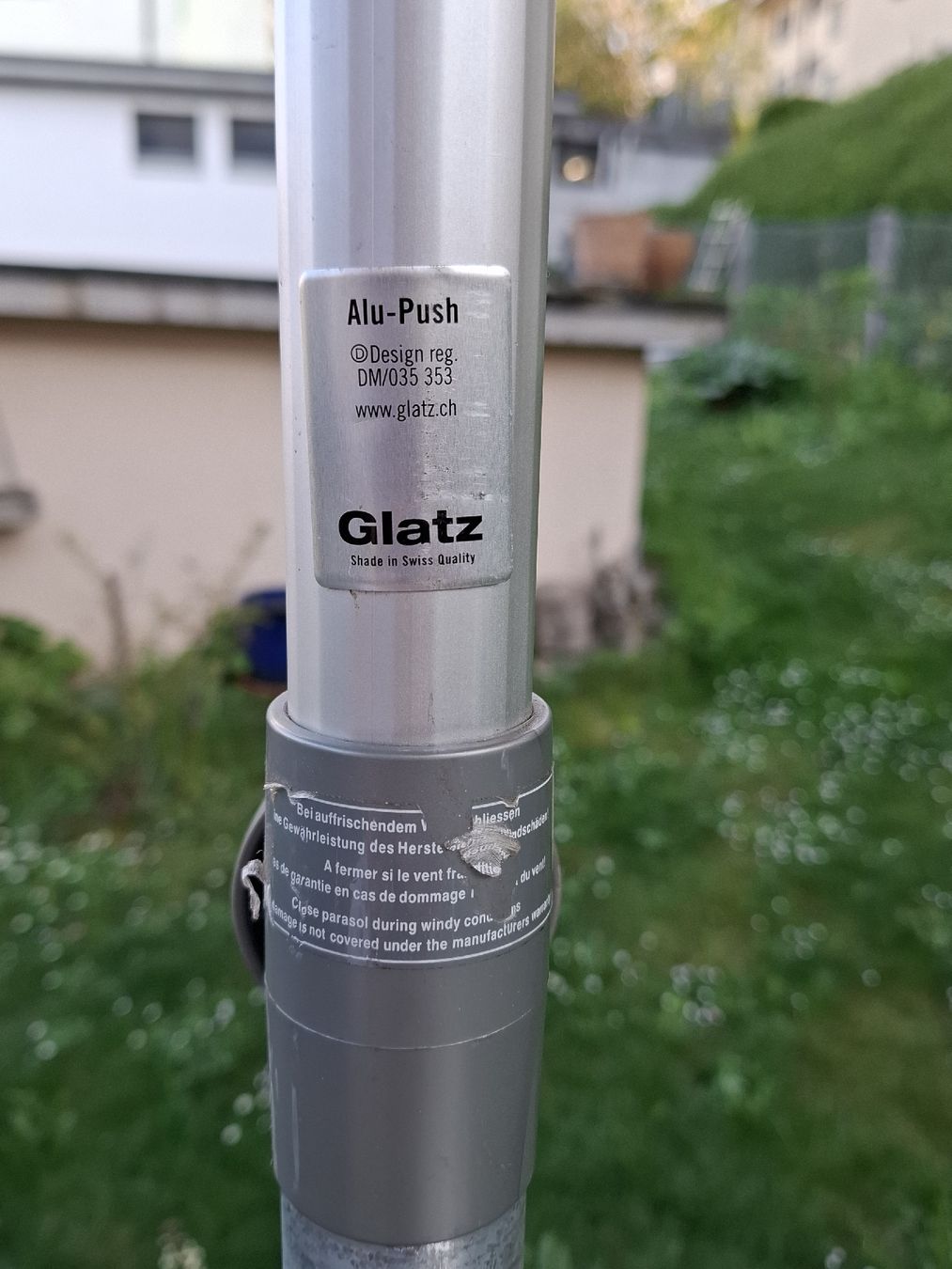 Glatz Ombrelloni: Glatz Sonnenschirm 250x250 hellgrau – Usato da Richterswil venduto da Friedafrech 3