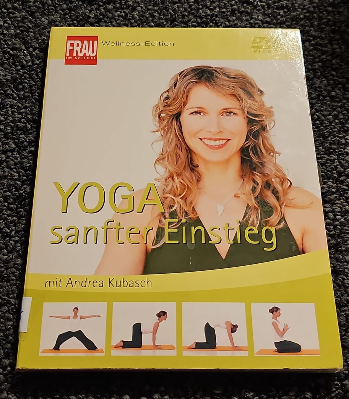 Tutti i DVDs: DVD Yoga sanfter Einstieg(19195) – Usato da Ruswil venduto da jan_bxl5