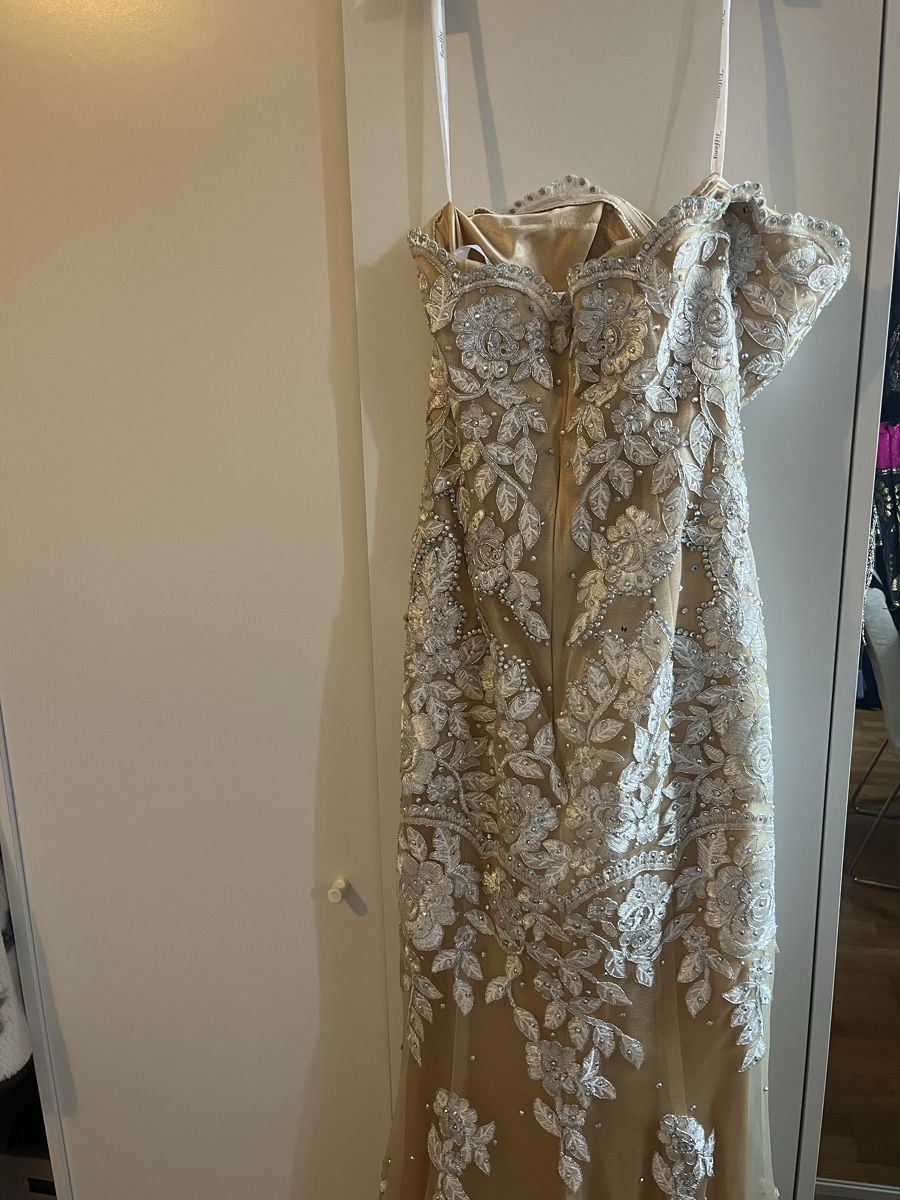 Kleider: Abendkleid – Neu (gemäss Beschreibung) aus Bern von Snowtartine 3