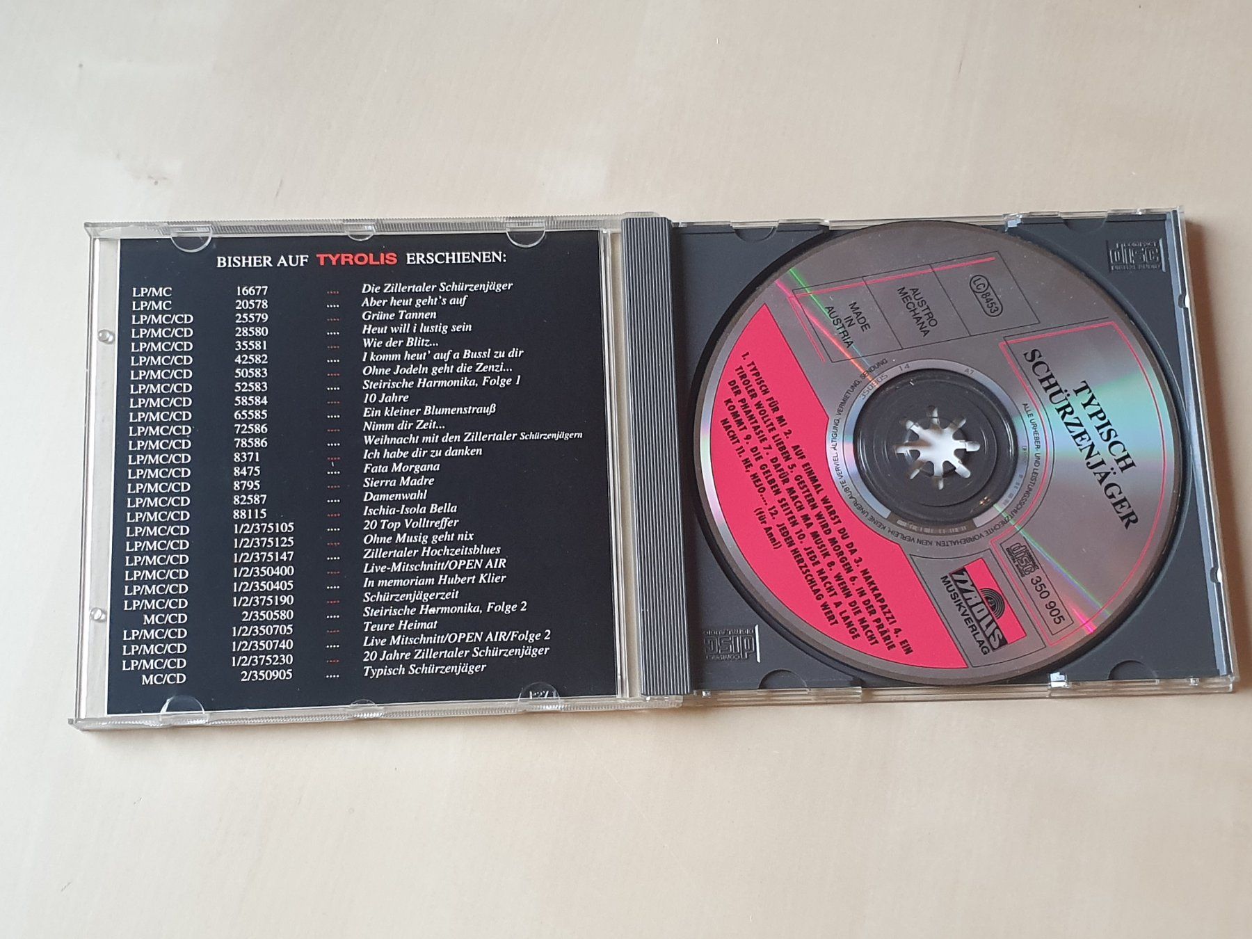 CD: Typisch Schürzenjäger Seit 20 Jahren ein Phänomen – Usato da Stansstad venduto da collectorsshop 2
