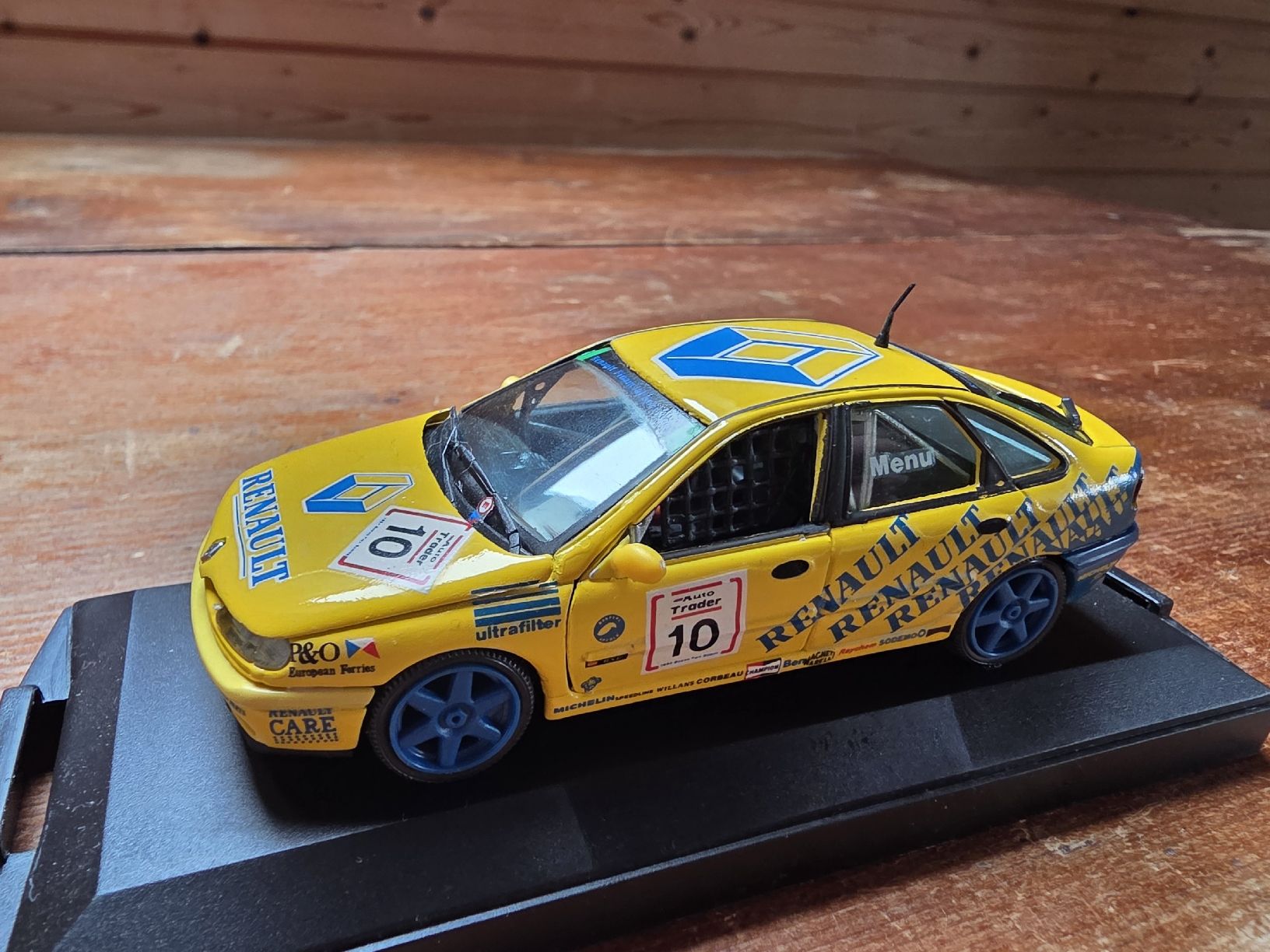 Renault Modellini d'auto: Renault Laguna BTCC  Alain Menu – Usato da Hellsau venduto da rob021