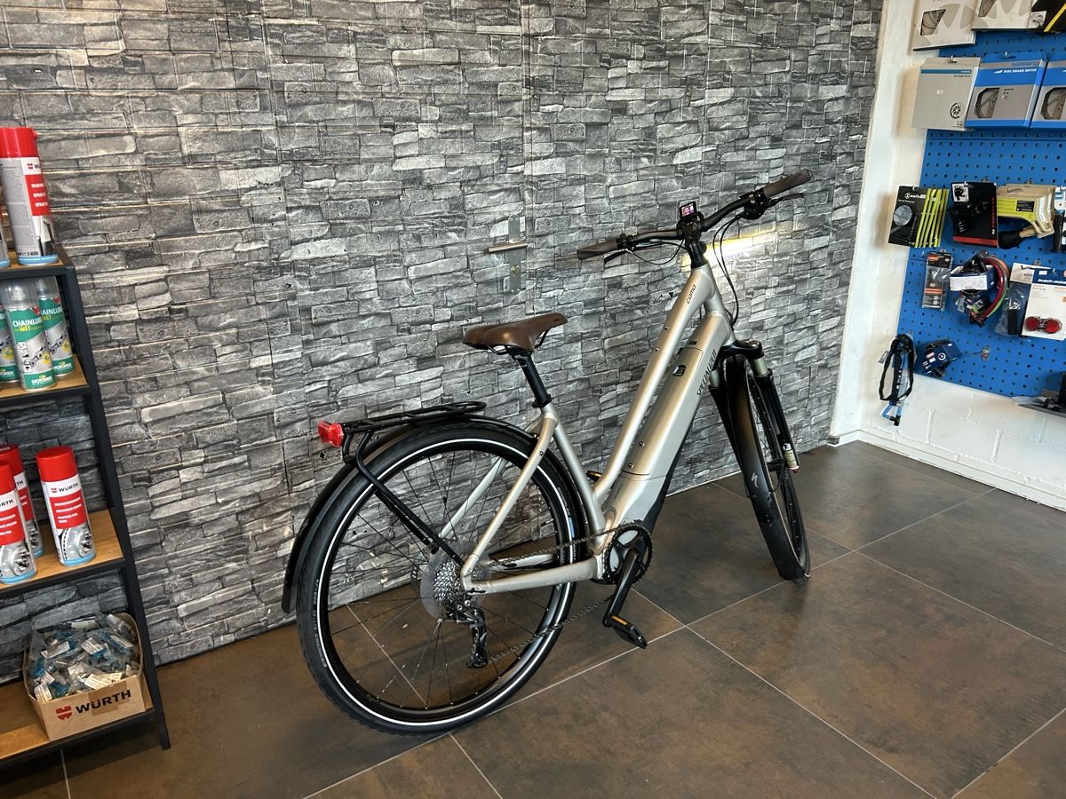 Specialized Vélos: E-Bike Specialized Como – D'occasion à Root par Sajo_04 3