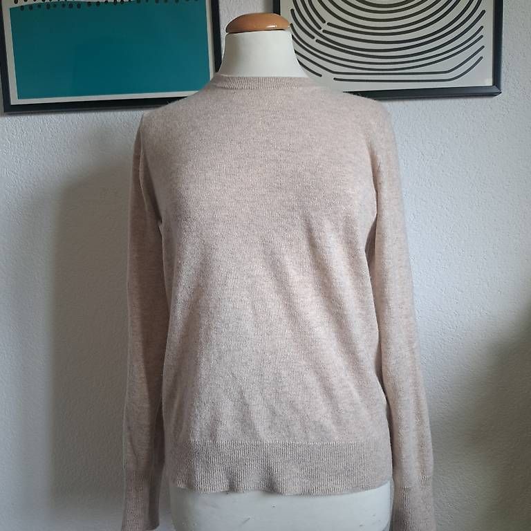 Maglioni & Felpe: Uniqlo Kaschmir Pullover, Beige, Grösse S  – Usato da Kriegstetten venduto da Jakasi
