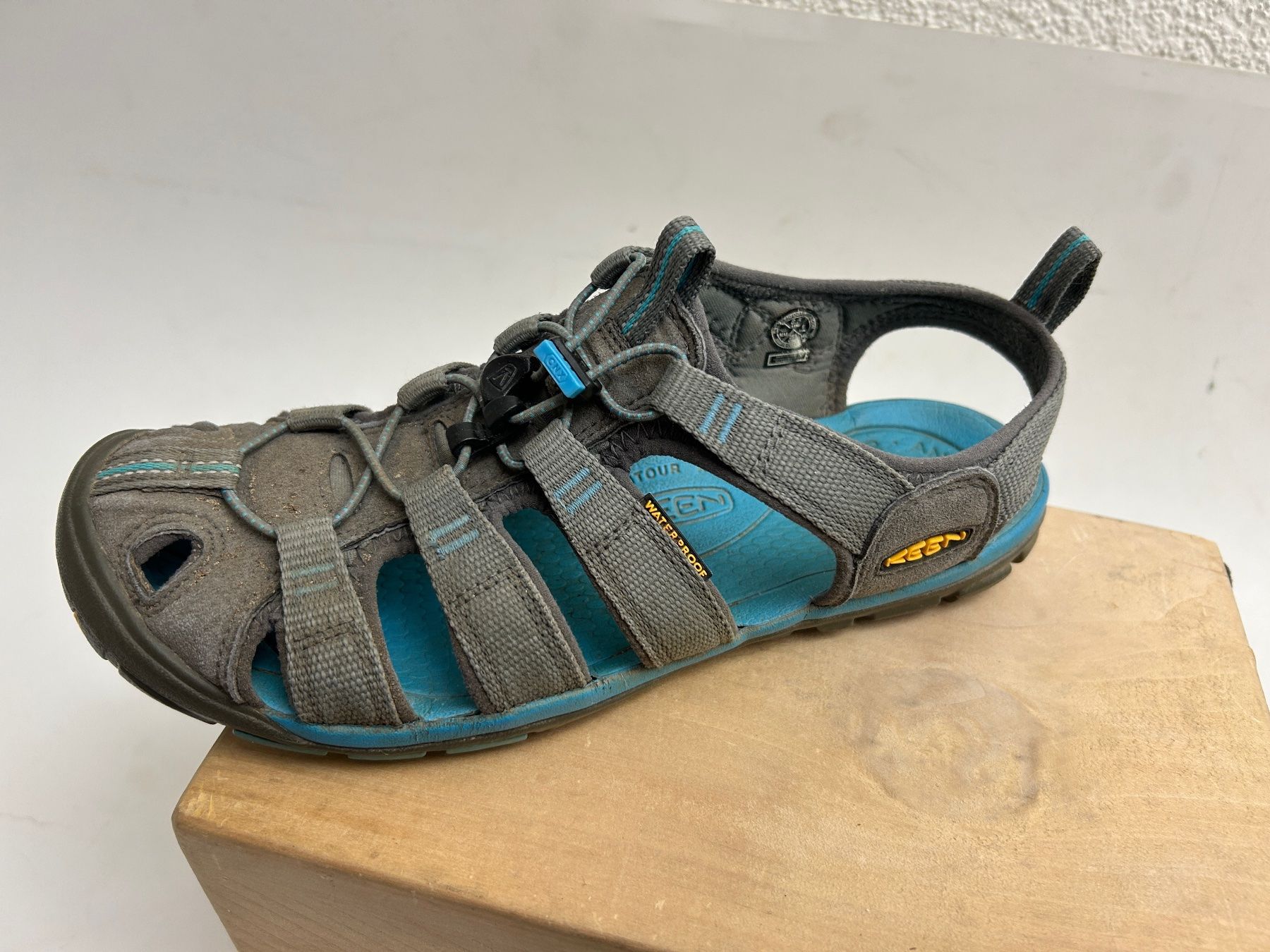 Keen Damenschuhe: KEEN Treking Sandale, Gr. 39 – Gebraucht aus Rheineck von emma.gut 2