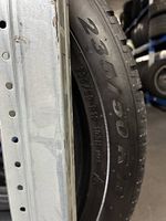 Winterreifen Pirelli 235 50 19