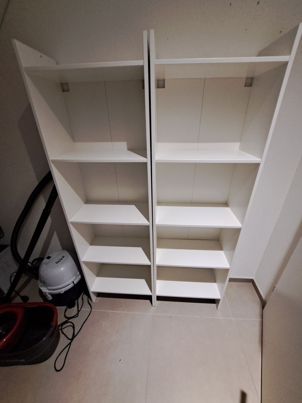 Ikea Scaffali: verkaufe zwei Regale – Usato da Dübendorf venduto da lazitown