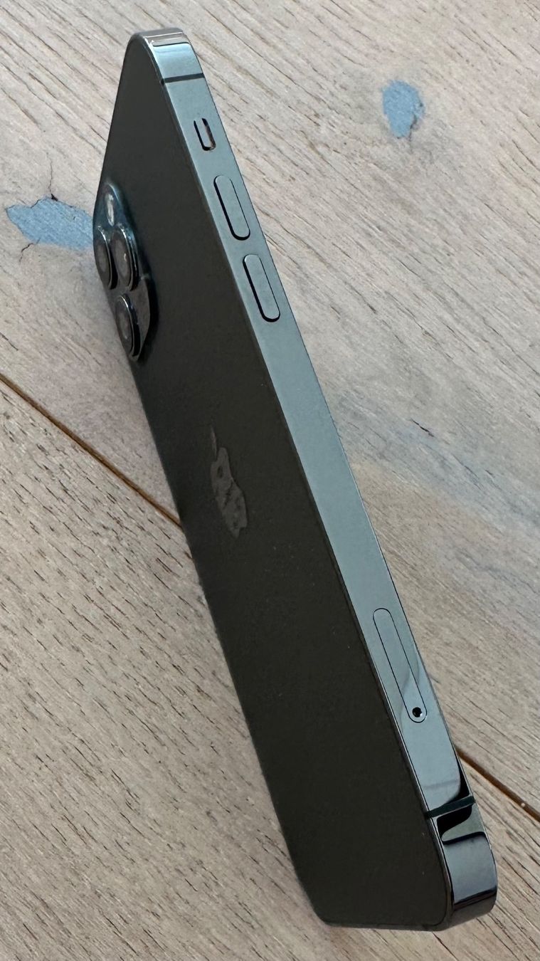 Apple Handys / Smartphones: 12 Pro 128GB Graphite – Gebraucht aus Tuggen von 104655 3