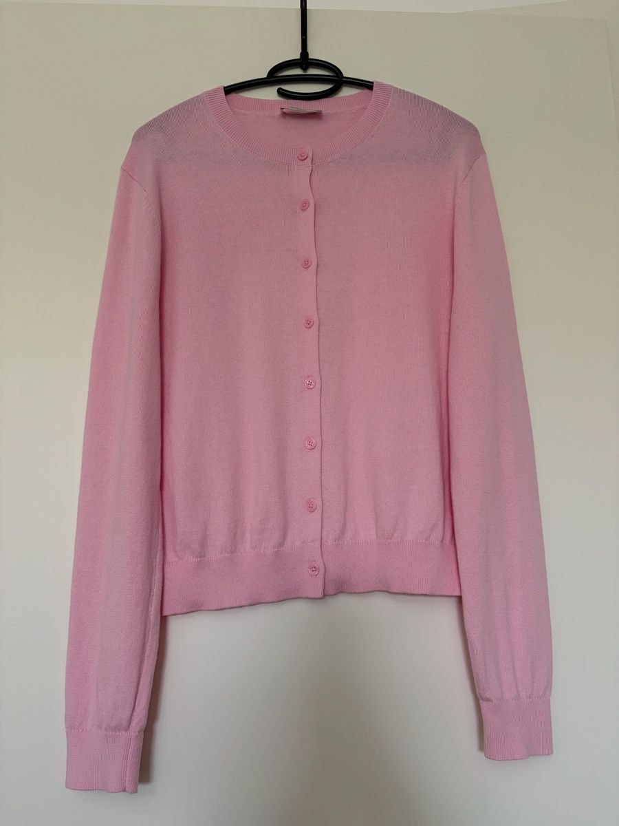 Gilets: Cardigan Rose Aritzia S – Neuf (Voir description) à Dully par CELINE.D11