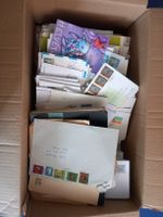 Lot enveloppes timbrées, FDC , cartes postales , ect...