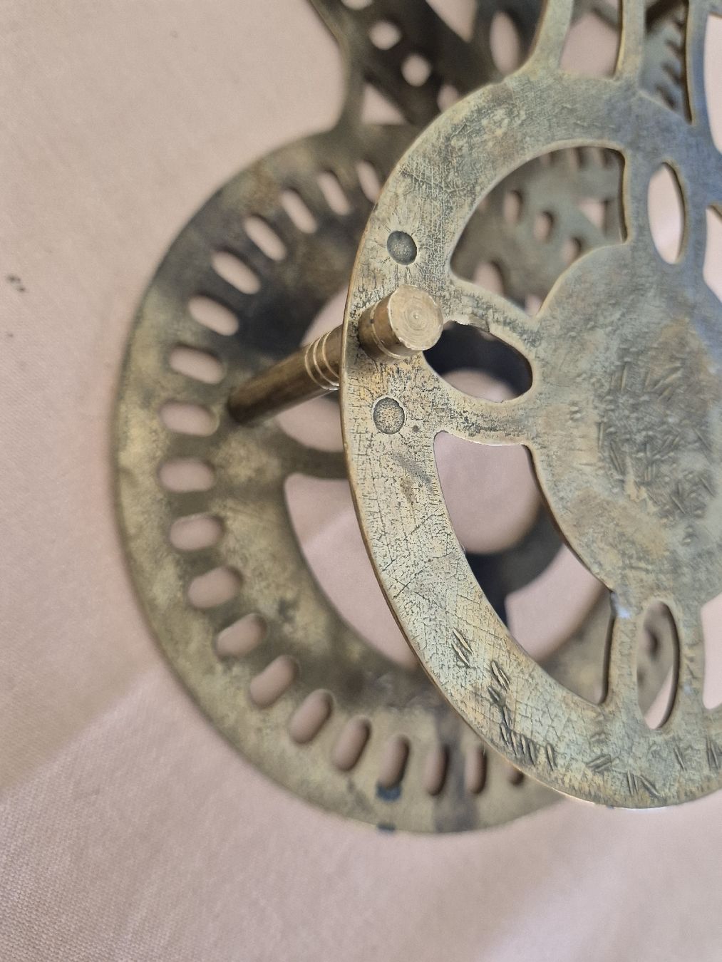 Untersetzer: Antiker Jugendstil Messing Topfuntersetzer – Gebraucht aus Eschlikon TG von zuzanka80 4
