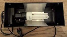 Exo Terra Terrarium Lamp / Light Canopy (Includes 25W Bulb)