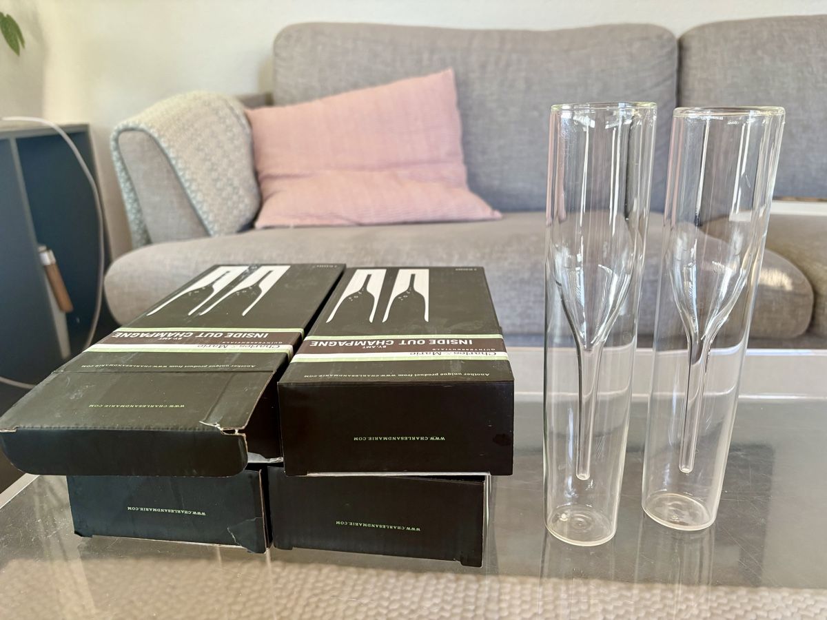 Bicchieri: Flûtes à champagne inside out – Usato da lausanne venduto da cat_q9l6