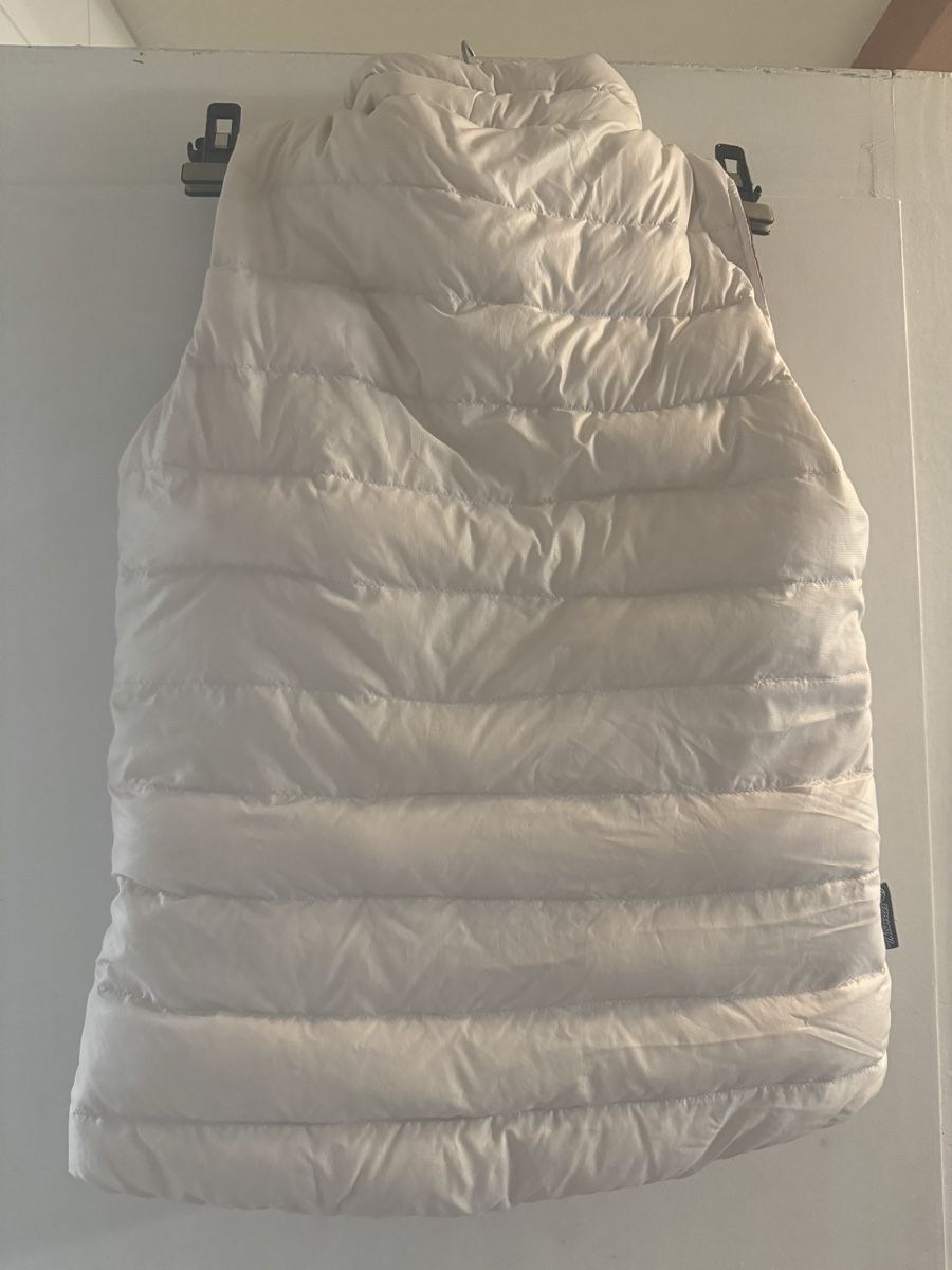 Gilet & Giacche: Reversible Down Vest - Perfect for Fall! – Nuovo (secondo la descrizione) da Mühlethurnen venduto da Indriukas 3