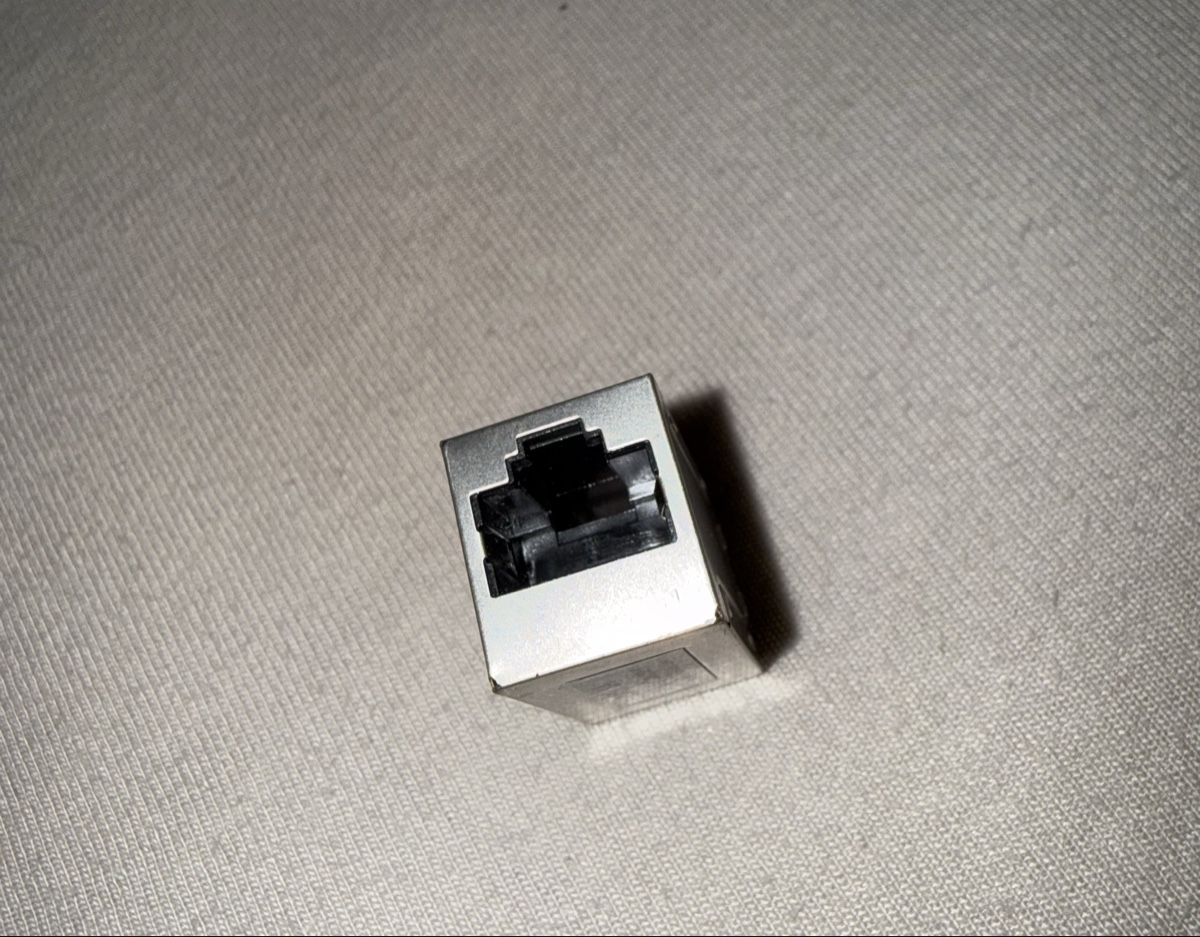 Lecteurs & Adaptateurs: Cat6 Inline Coupler – Neuf (Voir description) à Oberriet SG par Petros. 1