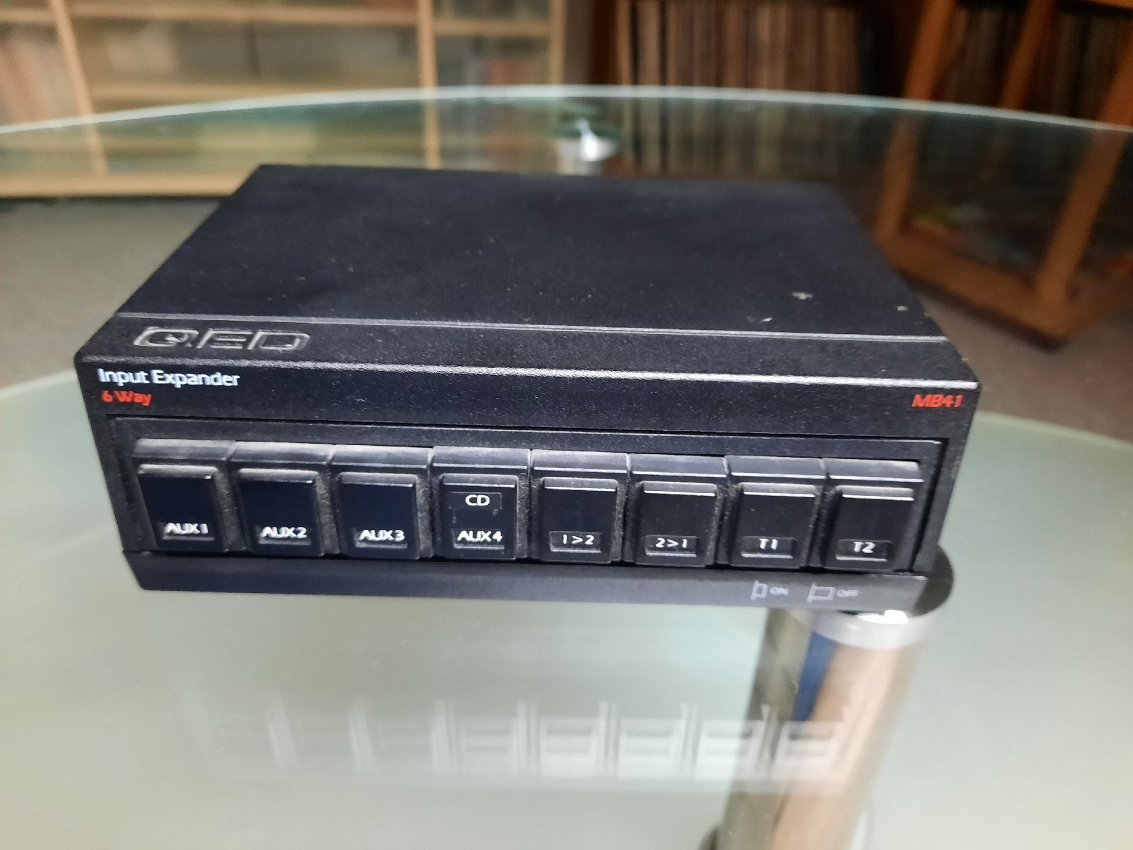 Equalizer: 6 way Input Expander MB41 – Gebraucht aus Treyvaux von ber_8q8r