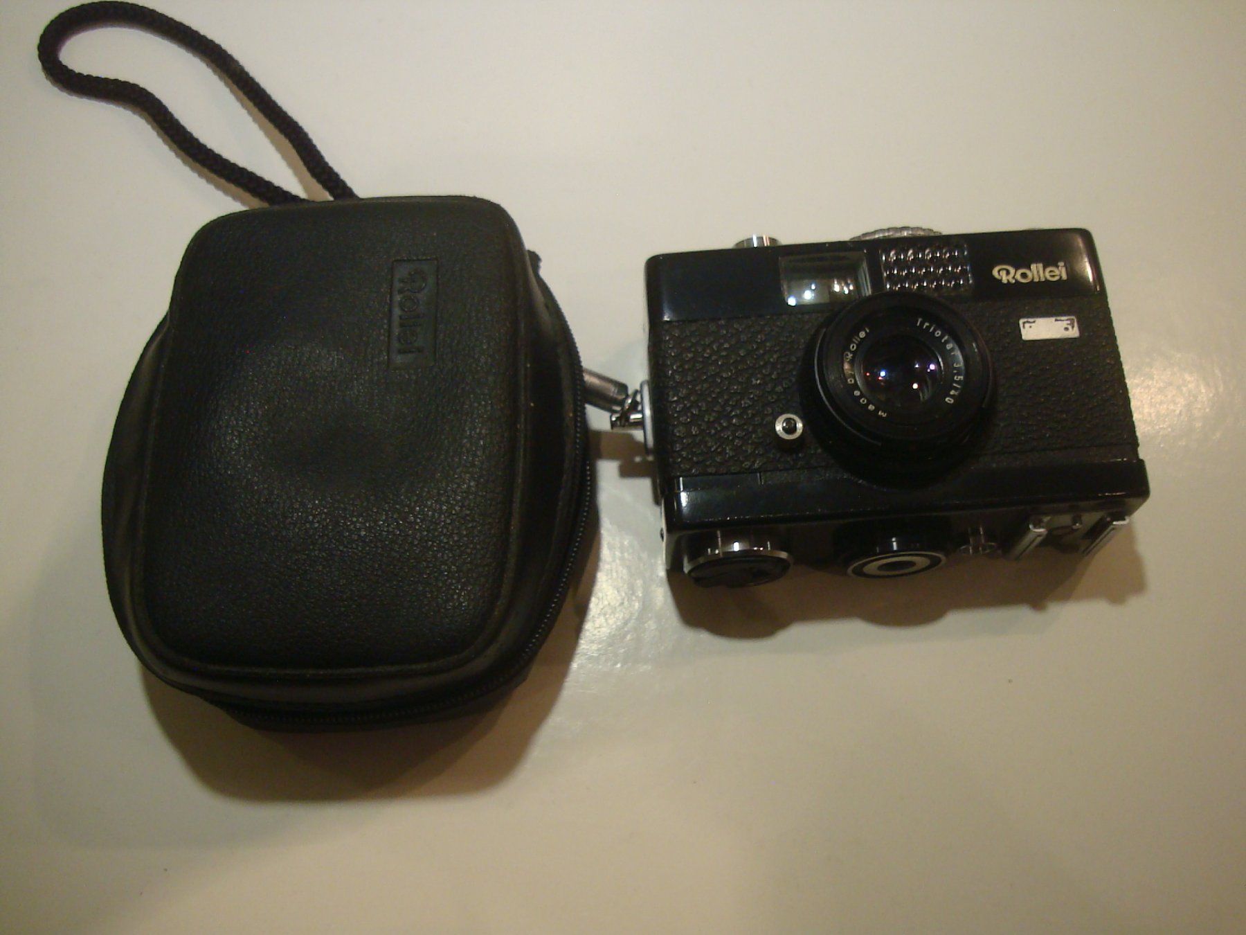 Rollei Fotocamera: Kamera - Rollei B35 - in Etui – Usato da Neuenegg venduto da flohcante