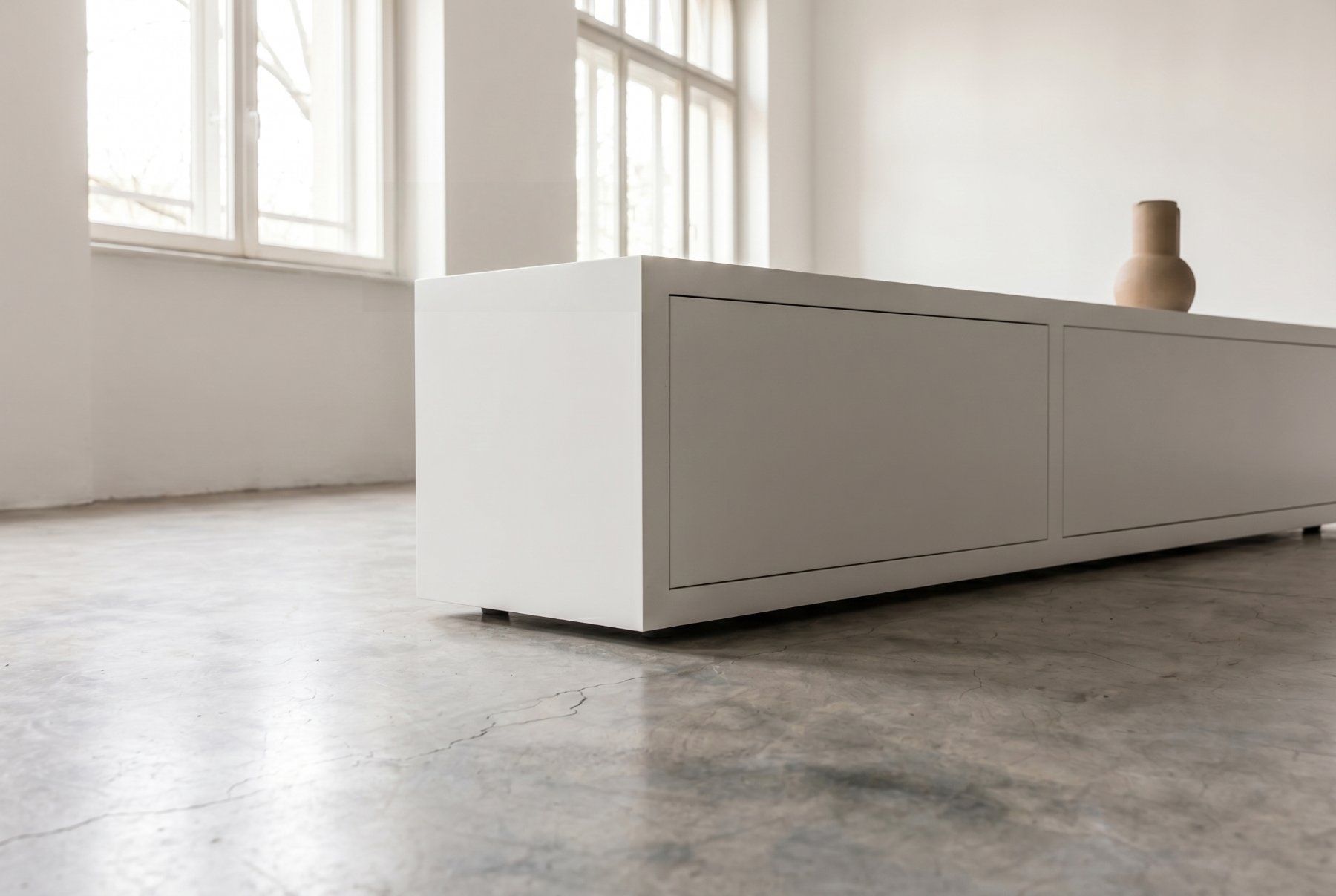Mobili TV: minimalistisches Low-Board – Usato da Zürich venduto da nik_nj6b 1