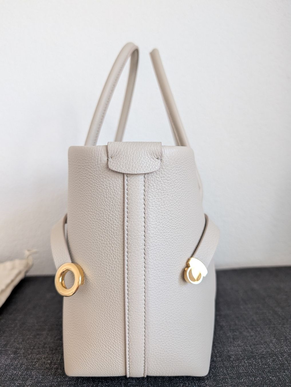 Loro Piana Borse da donna: Loro Piana Ghianda Small Fine Leather Bag – Nuovo (secondo la descrizione) da Glis venduto da livespringly 6