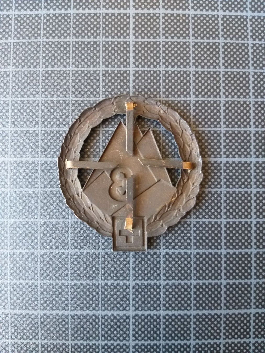 Placchette & Badge: Béretemblem Gebirgsarmeekorps 3 – Usato da Bauma venduto da SwissMilitaria 1