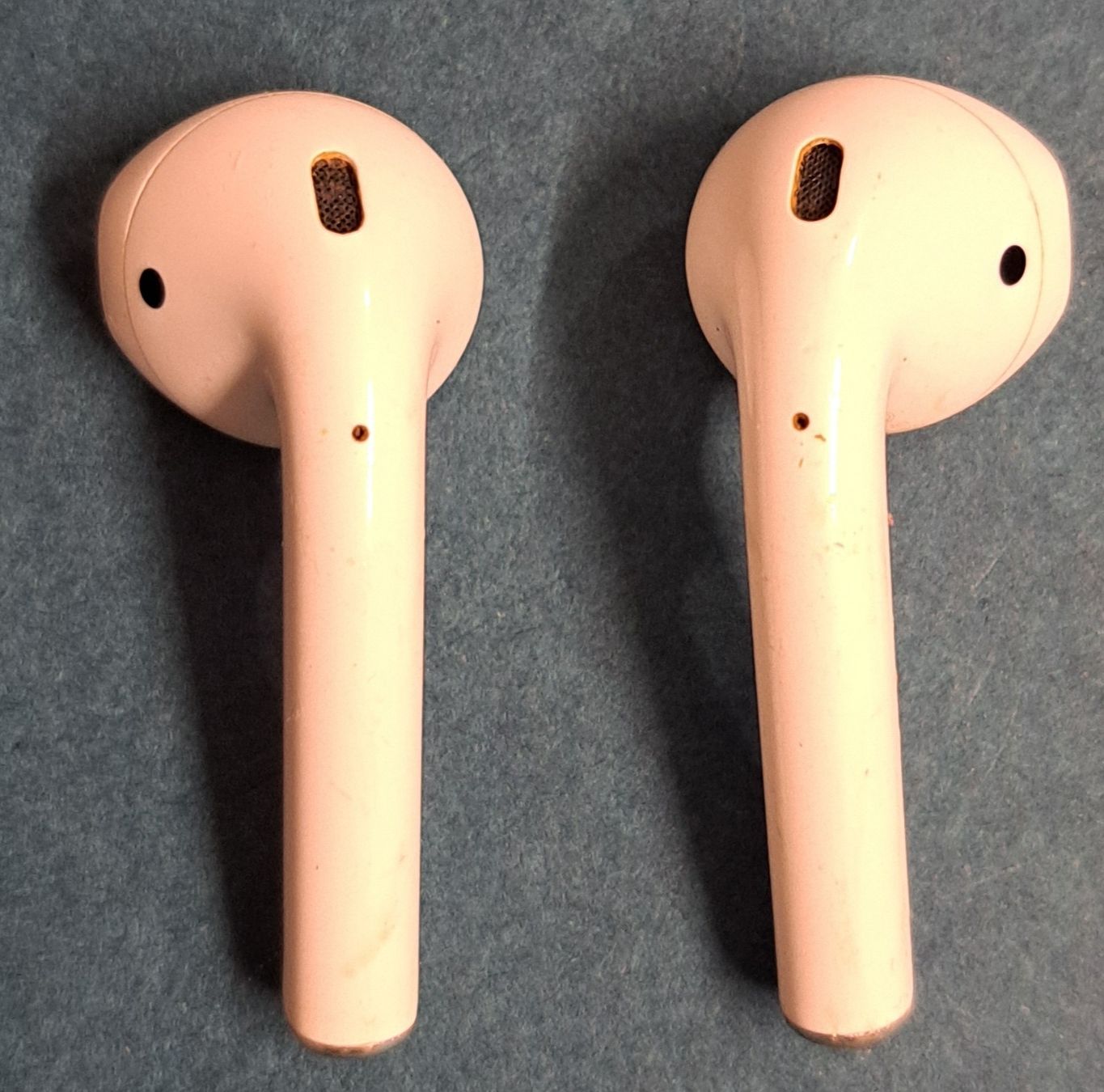 Apple Kopfhörer: Apple Air Pods 2 – Gebraucht aus Biel/Bienne von Sasha4u 2