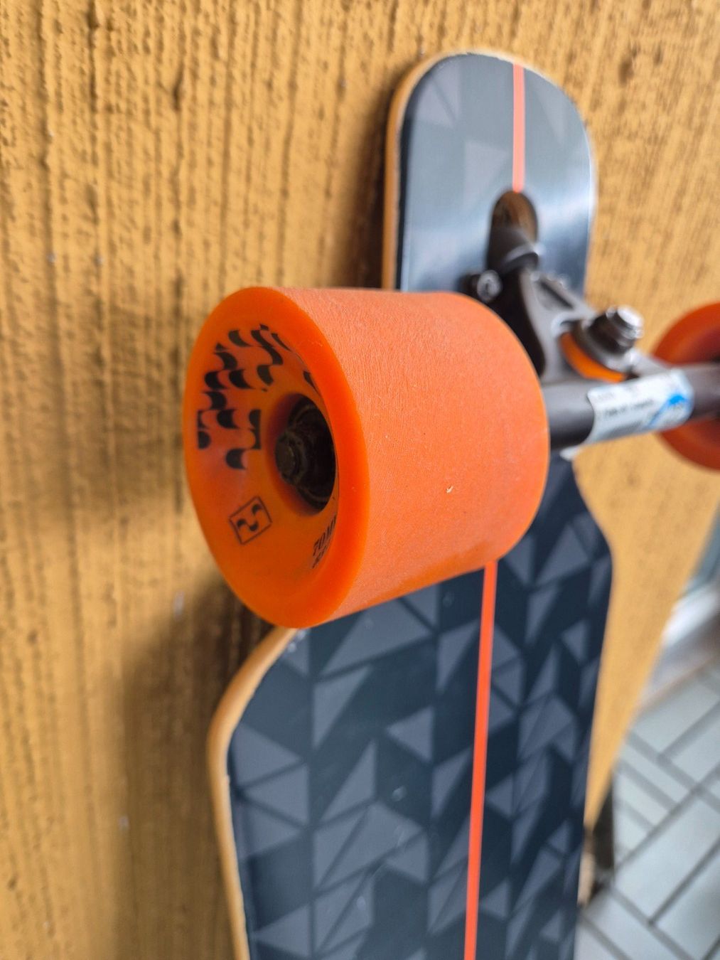 Skateboards: Ultimate Longboard – Gebraucht aus Zürich von Benibas 2