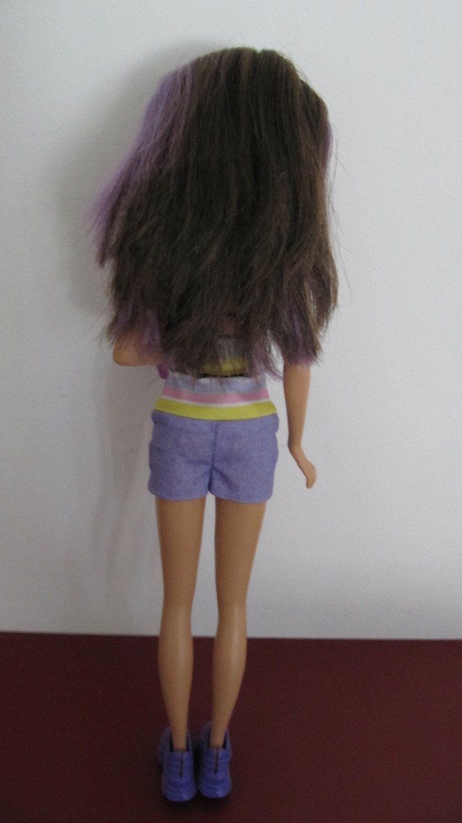 Puppen: Barbie Puppe mit lila Strähnen – Gebraucht aus Brunnen von Kiwiland1 2