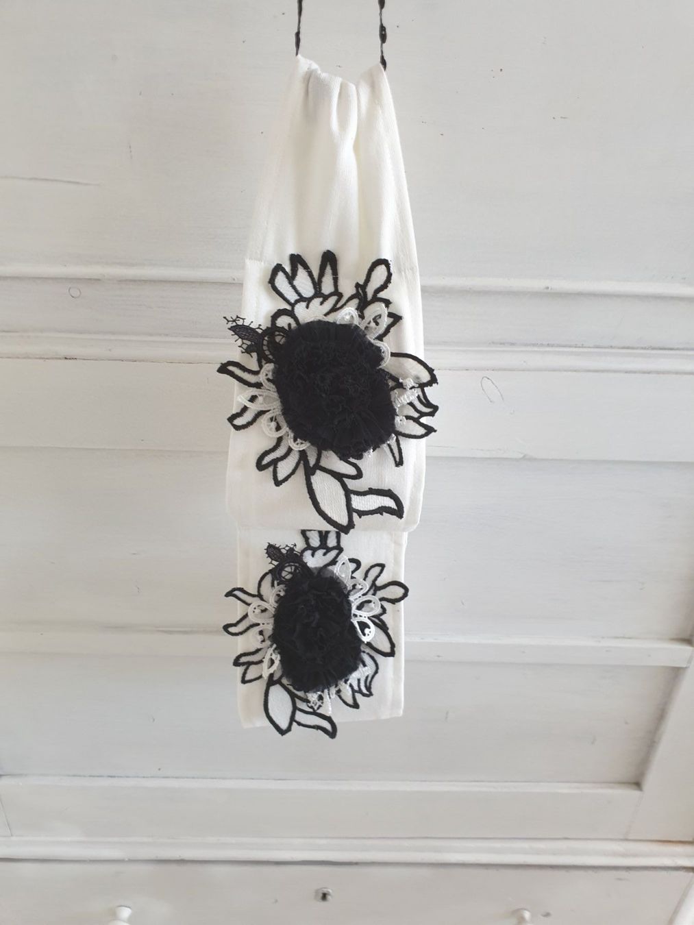 Wandhalterungen: Behälter Halter WC-Rollen Shabby Chic Rollenhalter Spitze – Neu und originalverpackt aus Gossau ZH von Goes05 2