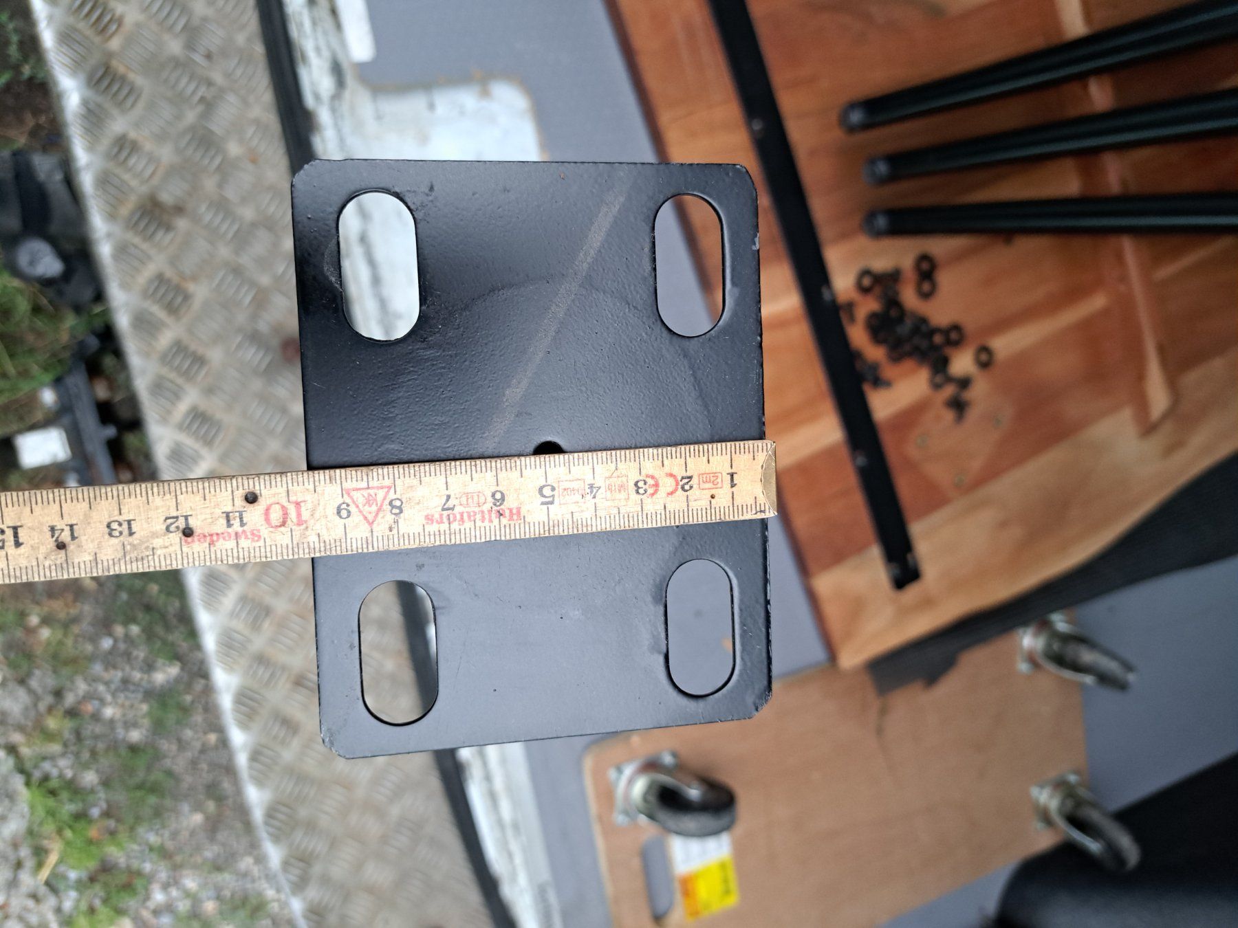 Altri mobili: Tischbeine 4er Set schwarz Metall – Usato da Widnau venduto da Senna7 5
