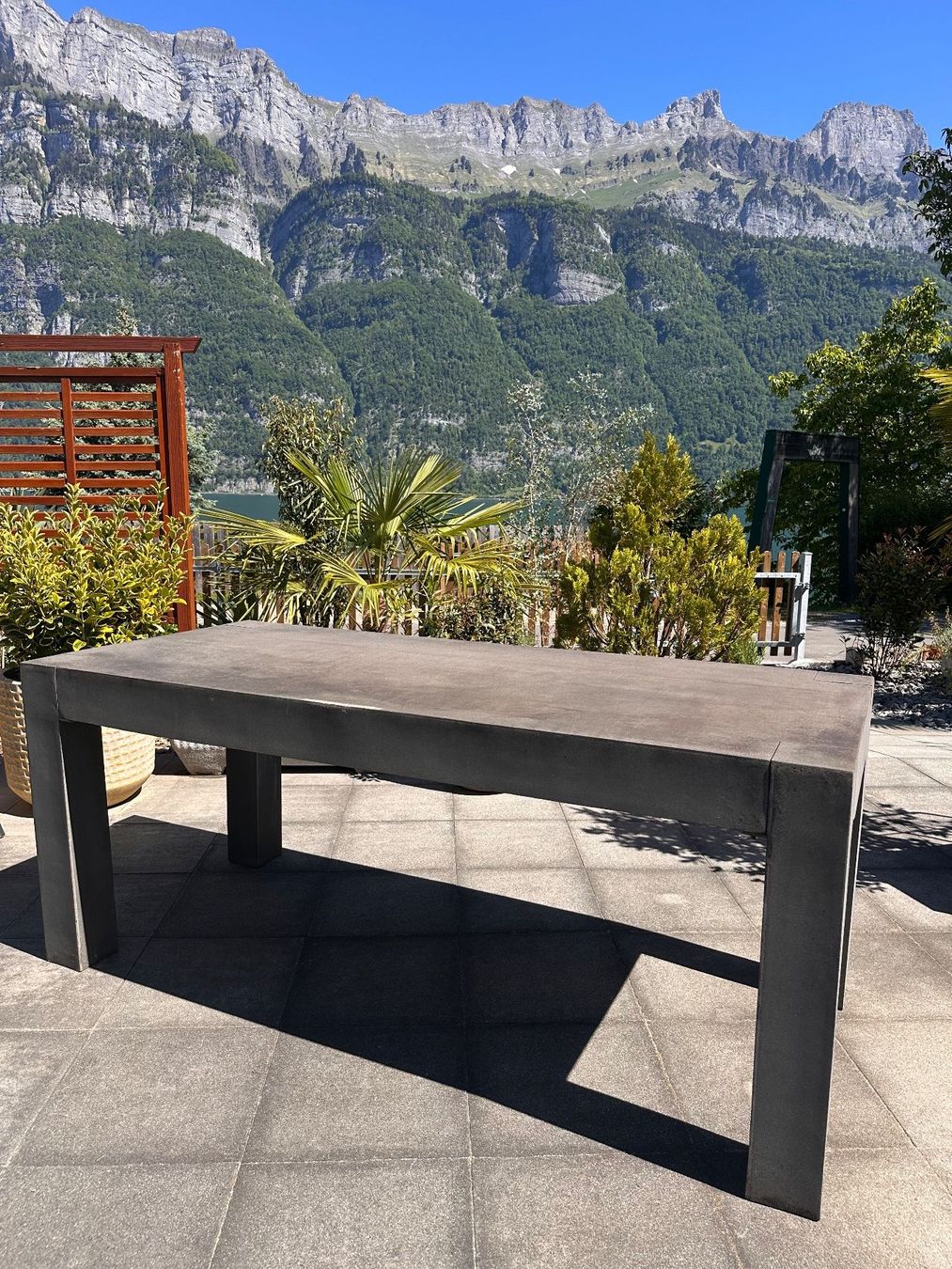 Tavoli: Gartentisch, Fiberstone, robust & stabil – Usato da Unterterzen venduto da mro_9vmw