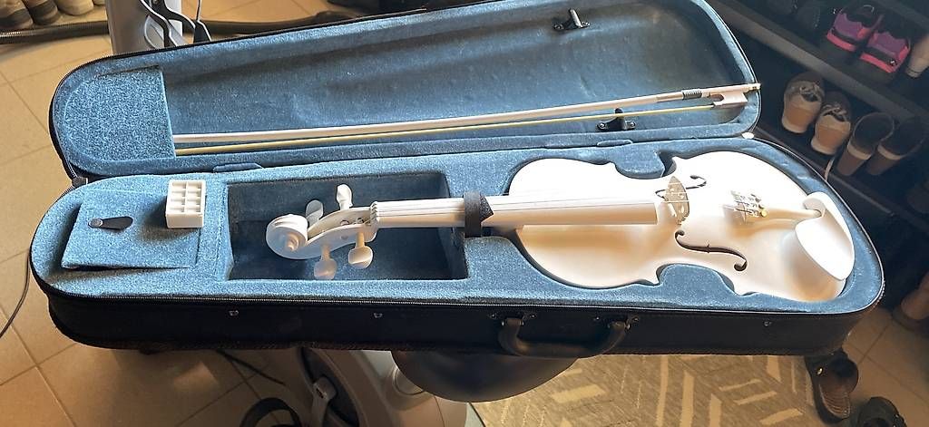 Strumenti musicali: Violon pour enfants ou décoratif  – Usato da Sonceboz-Sombeval venduto da msap 1