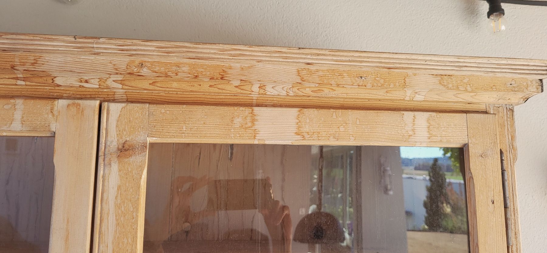 Credenze: Buffetschrank aus Tannenholz hell antik – Usato da Hausen AG venduto da Patlinet 4