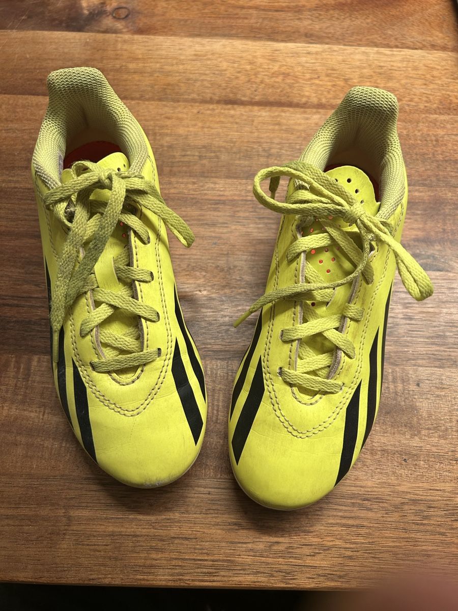 Adidas Scarpe da uomo: Fussballschuhe Adidas Crazyfast Gr.32 – Usato da Obbürgen venduto da musigschopf 1