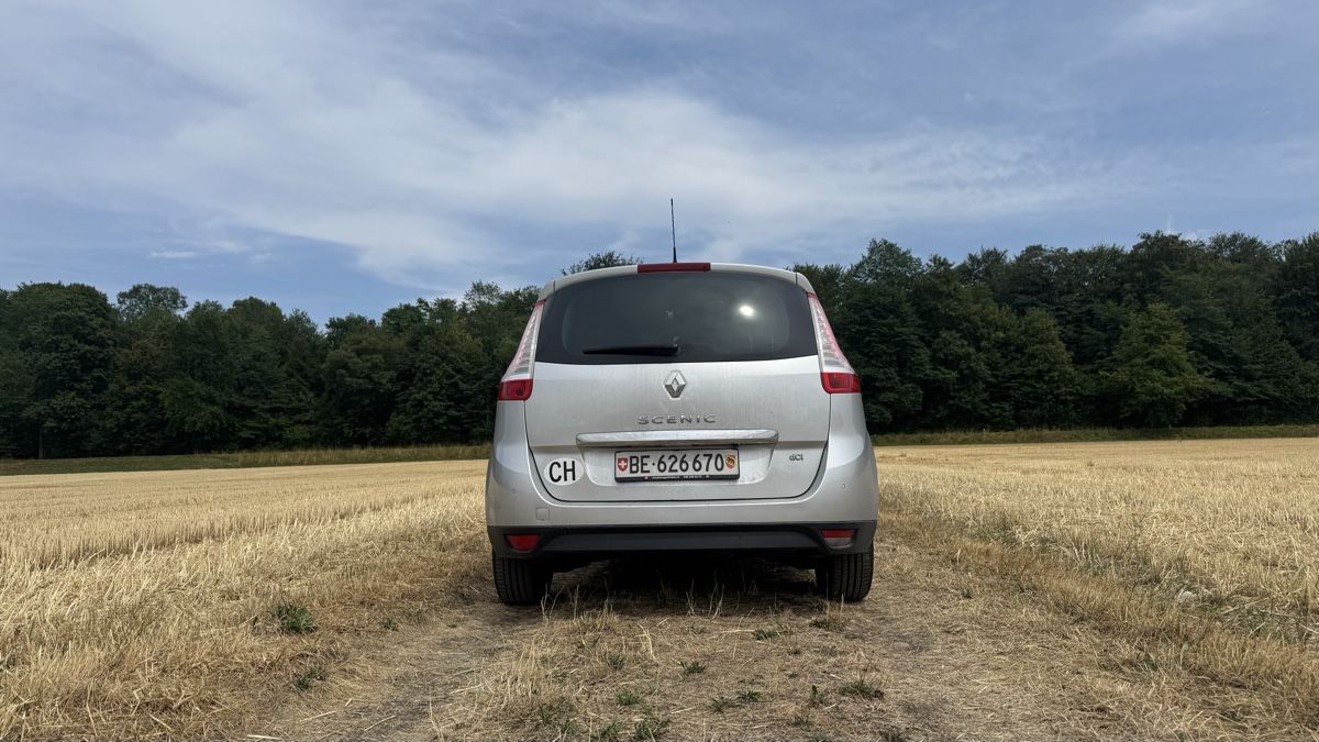 Renault Autos: Renault Scenic 1.5 dci 110 7 Plätze – Défectueux à Burgdorf par eins-A 3