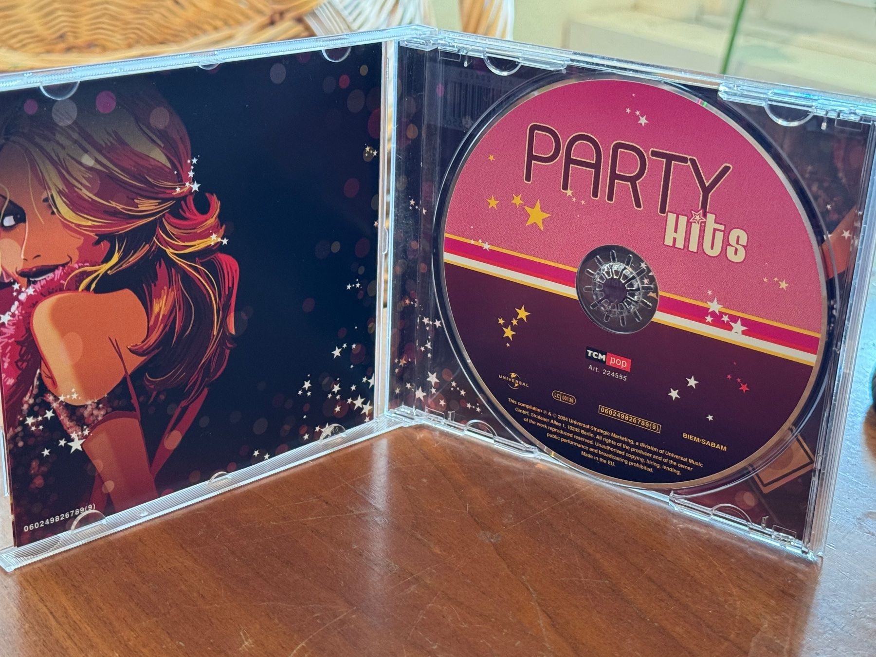 CD: Party Hits - HG41B+ – Usato da Küsnacht ZH venduto da swisssales.net 2