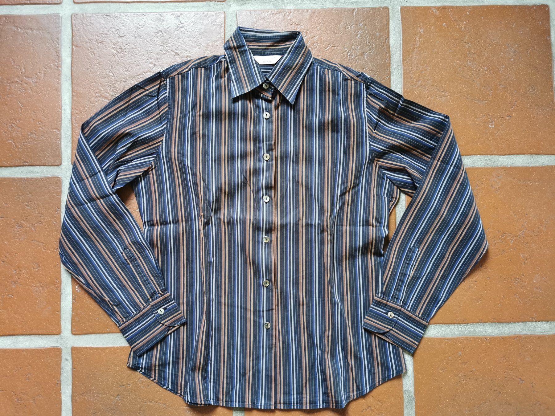 Blusen: CALIBAN; Bluse braun/blau gestreift Gr. 46 – Gebraucht aus Boniswil von Totomat-Lady