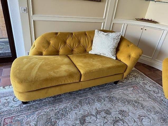 Divani: Design Velours Sofa Chesterfield Senfgelb – Usato da Wil ZH venduto da paede71